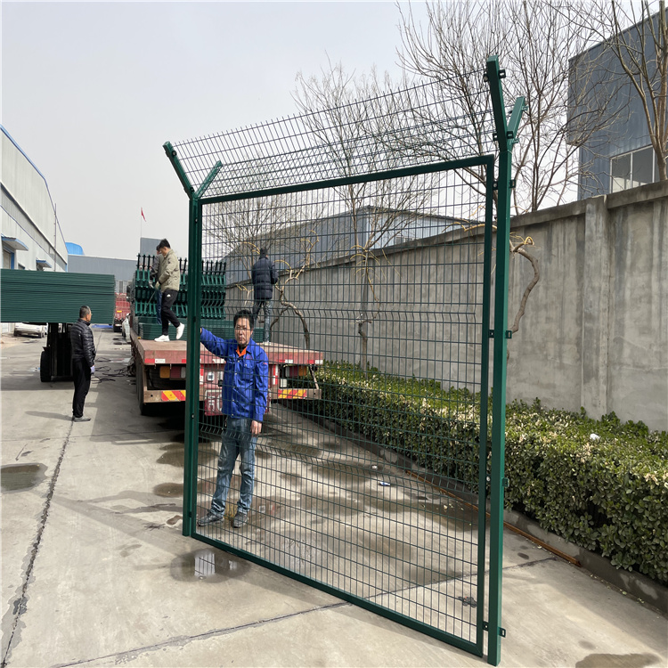 河北機(jī)場臨時(shí)圍界