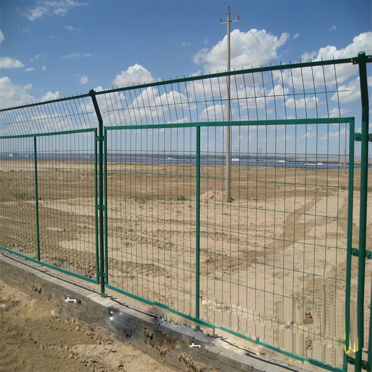 青海光伏發(fā)電區(qū)隔離網(wǎng)