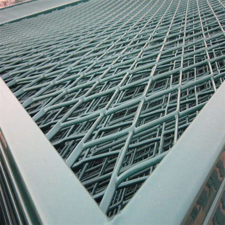 內(nèi)蒙古圍欄、護(hù)欄網(wǎng)、隔離柵