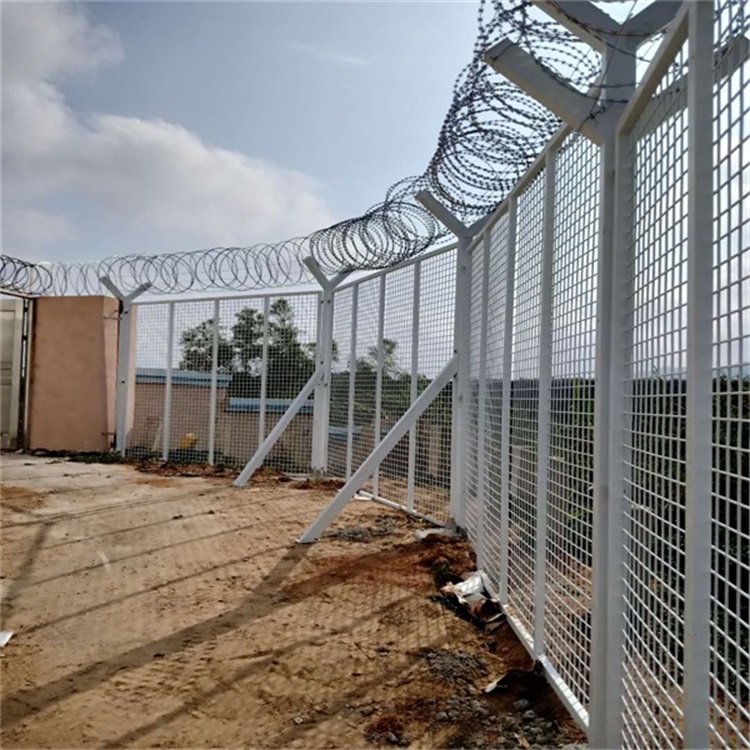 上海監(jiān)獄防攀爬金屬隔離網(wǎng)