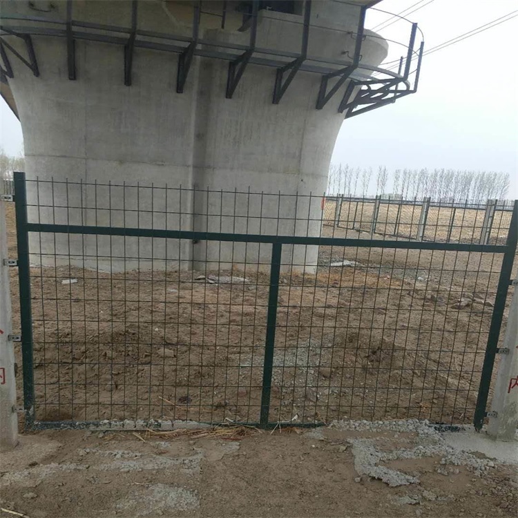 廣西8002鐵路防護(hù)網(wǎng)