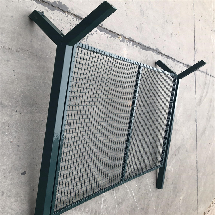 湖北Y型柱隔離網(wǎng)