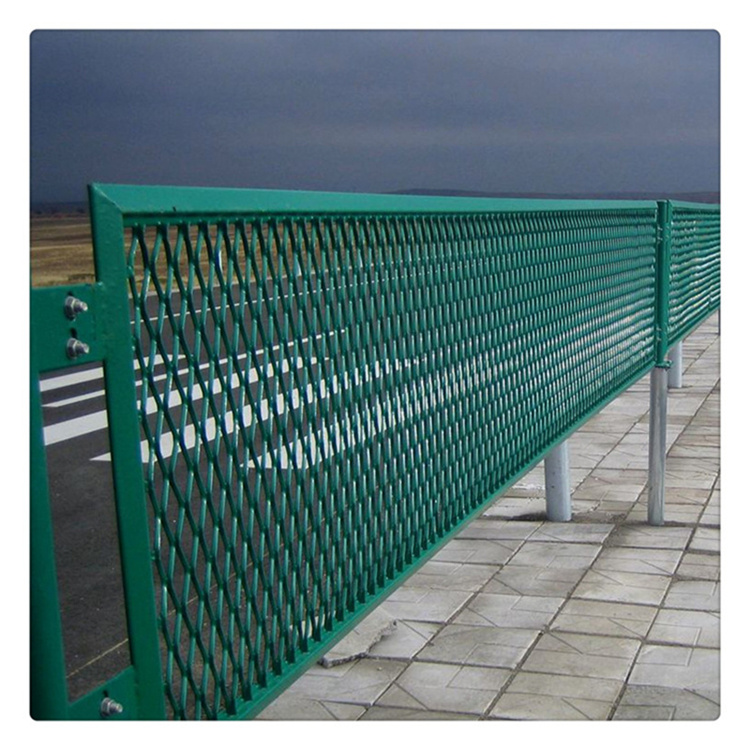 海南高速防眩網(wǎng)的產(chǎn)品特點(diǎn)