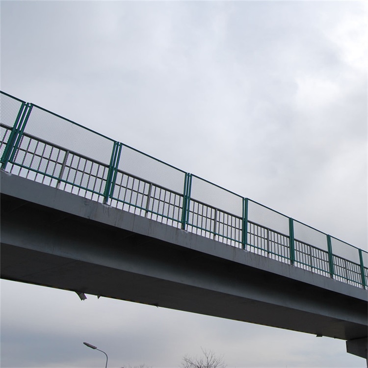 橋梁護(hù)欄網(wǎng)在建造時注意哪些問題